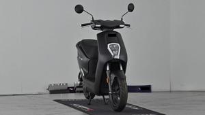 Motocicletas Eléctricas EM1 de Calidad, 40 km/h, Disponibles en 2024 - Product Image 4