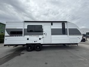 Nouveau 2026 F-o-r-e-s-t R-i-v-e-r F-s-x 260RTK Camping Cruiser, camping-car de toit compatible camion et voiture, pour 4 à 6 personnes, modèle unique - Product Image 3