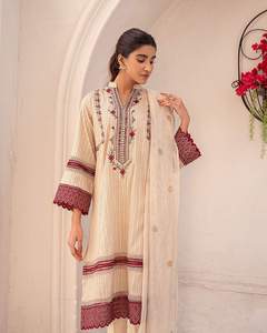 Venta caliente 2021 modelo algodón Kurta Salwar Kameez hermoso vestido indio brillante Venta caliente traje de césped con Lengha 125 - Product Image 4