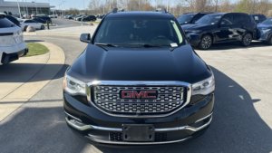 GM_C Yukon Denali Premium 4WD d'occasion propre 2021 - Product Image 3