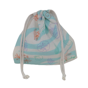 Mochila de malla de algodón certificada orgánica, biodegradable, reutilizable y de comercio justo, con patrón geométrico, tamaño pequeño y logotipo personalizado. - Product Image 3