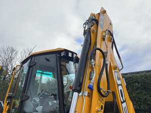 ACHETEZ des chargeuses-pelleteuses JCB 3CX ECO neuves et d'occasion avec moteur et boîte de vitesses à des prix avantageux - Product Image 6
