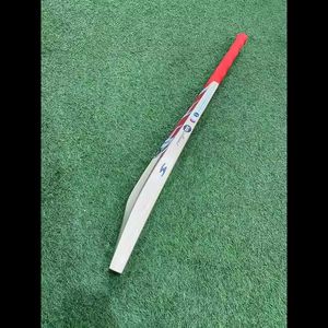 SG ไม้คริกเก็ตไม้วิลโลว์แท้และดั้งเดิมไม้ตีคริกเก็ตวิลโลว์อังกฤษการฝึกแบบมืออาชีพเพื่อประสิทธิภาพในการเล่นบนพื้นดินที่ดีที่สุด - Product Image 2