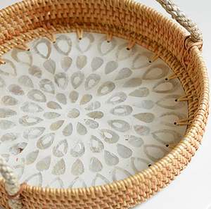 Bandejas de almacenamiento de excelente calidad, decoración moderna, personalizada, de lujo para exteriores, ecológica, marrón, redonda, para servir, bandeja de ratán, exhibición de alimentos - Product Image 3