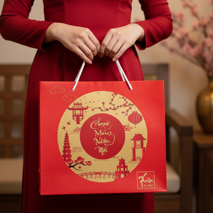 ถุงกระดาษช้อปปิ้งหรูหรา ผลิตตามสั่ง เป็นมิตรกับสิ่งแวดล้อม รีไซเคิลได้ สำหรับบรรจุภัณฑ์ของขวัญ ตกแต่ง ผลิตในเวียดนาม ขนาดตามสั่ง - Product Image 6