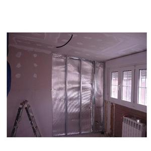 Rouleau d'isolation pour chambre froide, MXCHK-001, Inflammabilité <5%, 56mx1.35m, 75m², 2 couches ; 1 métallisée, 1 kraft. - Product Image 4
