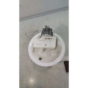 Réservoir de carburant DACIA Sandero Série 172020253R/015222370254 H4D480 bi-carburant/essence 999 (21>) - Product Image 2