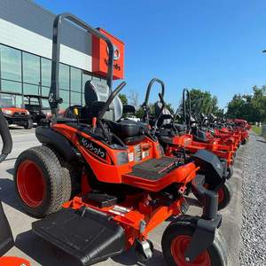 Cubierta de Invernadero Pequeño Kubota LA340 para Invernaderos Agrícolas de Múltiples Tramos, Fabricada en Alemania, Nueva - Product Image 1