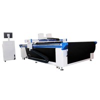 Machine de découpe numérique CNC automatique d'usine à moteur servo, à table plate et à couteau vibrant pour cuir, tissu, mousse, carton et panneaux KT