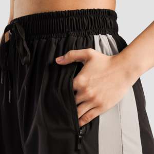Shorts sportifs décontractés 100 % coton à double rayure (noir) taille XS avec cordon de serrage, motif cargo tendance et logo décoratif - Product Image 6