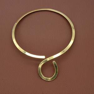 Gargantilla de latón de Color dorado, collar para joyería nupcial, gargantilla de latón inspirada en el arte bribal para apariencia cultural - Product Image 1