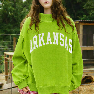 Sweat-shirt à col montant imprimé surdimensionné pour femmes, style décontracté d'hiver, tissu doux et confortable, style décontracté de rue, badge à paillettes - Product Image 4