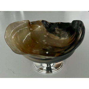 Bol en corne naturelle écologique de luxe sculpté plat décoratif polyvalent idéal pour servir, exposer et organiser à la maison - Product Image 6