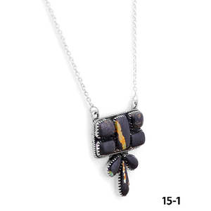 Collier artisanal du Sud-Ouest en argent sterling et Black Jack, objet de collection culturel - Product Image 3