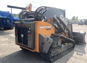 Chargeuse sur chenilles DL550B 2023 - Machine compacte innovante pour des opérations de construction efficaces - Product Image 3