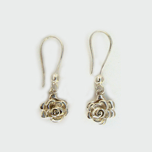 Pendientes Colgantes de Plata con Diseño de Flor y Baño de Oro 14K y 18K, Oro Rosa de Moda para Bodas y Fiestas - Product Image 1