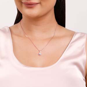 Hermoso Collar Clásico con Cadena de Eslabones en Espiral, con Diseño Moderno y Perla de Corte Cojín para Compromiso - Product Image 6