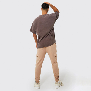 Camiseta personalizada con estampado de abullonado para hombre, ropa informal de hip-hop de gran tamaño Lisa 100% algodón con logotipo de precio de fábrica impreso - Product Image 4