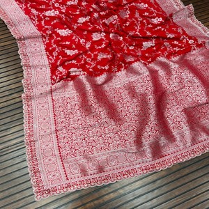 Pure Khadi Crepe Georgette Saree avec AllOver Jacquard Jaal Weaving, Rich Pallu et Double Bordures Elégantes pour Vêtements Ethniques Premium - Product Image 3