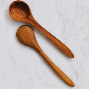 Joli ensemble de cuillères en forme de coeur en bois pour la cuisine cuillère de service en bois d'acacia de haute qualité ustensiles de cuisine du Vietnam - Product Image 3