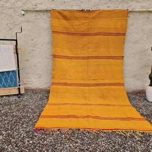 Manta Marroquí Hecha a Mano, Auténtica, Artesanal, Diseño Tribal, Suave, Tejida, Decoración para el Hogar, Regalo - Product Image 1
