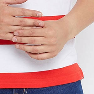 เสื้อยืดโปโลลำลองผู้ชายสีพื้นแขนสั้นผ้าถักขนาดพลัสไซส์ปรับแต่งได้สำหรับฤดูร้อน - Product Image 6