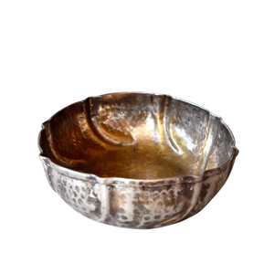 Bol en fonte d'aluminium en métal de meilleure qualité en gros Décoration intérieure Snacks Bol de service pour les fêtes Articles décoratifs Prix abordable - Product Image 1