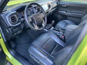 Toyota Tacoma TRD Pro Double Cab 4x4 propre, modèle 2022 - Product Image 5