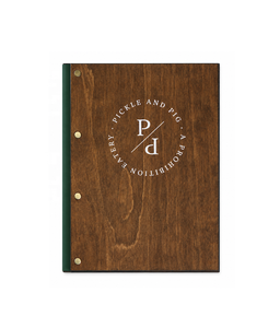 Cubierta de Menú de Madera DIVRIS DRL-204, Color Marrón Claro con Remaches de Latón, para Uso en Restaurantes, Múltiples Páginas - Product Image 1