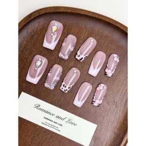 Blush Petal Affair – Faux ongles à presser, accessoire décoratif élégant pour nail art - Product Image 3