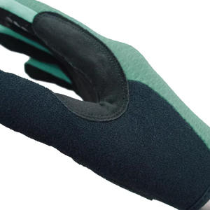 Gants de course à vélo unisexes de haute qualité à doigts entiers Protection UV Impression de logo personnalisée Fonction écran tactile Fabriqués en spandex pour hommes - Product Image 4