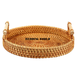 Fournisseur de plateau de service en rotin Plateau de créateur fait main de belle qualité Plateau de service en rotin fantaisie classique et élégant en gros - Product Image 1