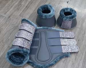 Bota de cepillado de caballo hecha de cuero Premium - Product Image 4