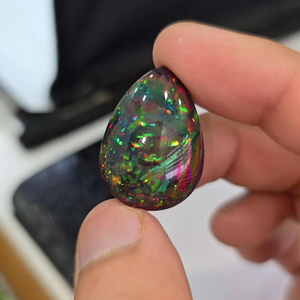 Cabujón de ópalo negro etíope natural. Pieza de alta calidad. 13,60 Cts Total. Cabujón de ópalo de calidad de clase mundial - Product Image 1