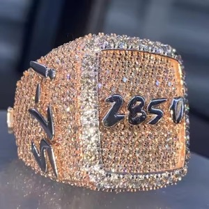 VVS Moissanite Bague en argent sterling 925 plaqué or rose Cadeau de fiançailles pour hommes et femmes-Test de diamant réussi - Product Image 1