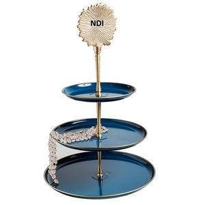 ถาดเสิร์ฟขนมหวานขายดี สำหรับงานแต่งงาน งานฉลองครบรอบ งานเลี้ยงวันเกิด ขาตั้งโลหะคลาสสิก สีดำ - Product Image 2