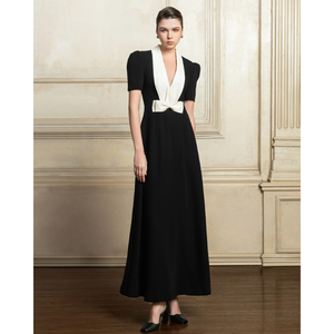 Vêtements de mode Akina robe longue avec manches bouffantes et col contrasté en polyester 100% pour femmes élégantes - Product Image 1