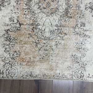 Alfombra Vintage de 3.8x4.7 pies, Alfombra Turca, Alfombra Marrón de Lana Marroquí - Product Image 2