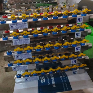 Colector de Agua Dubey International - Libre de Óxido y Corrosión, Garantía de 2 Años, 5 kg, Dimensiones 500x160x140 mm, Larga Vida Útil - Product Image 1