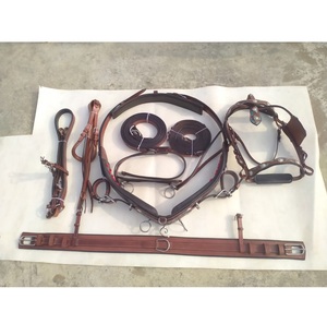 Ensemble de harnais pour chevaux pour une course et une équitation sûres/Ensemble de harnais de cheval intelligent en cuir pour un confort et un contrôle ultimes - Product Image 1