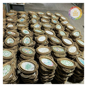 Plateau de service en rotin tressé à la main avec incrustation de coquillages islamiques pour la décoration de la Saint-Valentin et de Noël - Caryln - Product Image 2