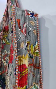 Bolso de mano acolchado Bolso de hombro Bolso de mercado de algodón con estampado floral Bolso hippie bohemio, Bolsos de playa, Viaje reversible estampado a mano de algodón - Product Image 5