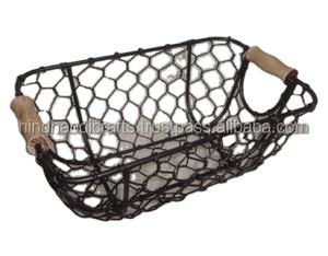 Venta al por mayor de malla de alambre de metal para cubiertos con mango de madera cesta de alambre de almacenamiento para la cocina del hogar - Product Image 2