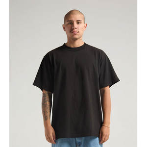 T-shirt surdimensionné à col rond pour hommes Shaka Wear Logo brodé Noir T-shirt lourd - Product Image 4