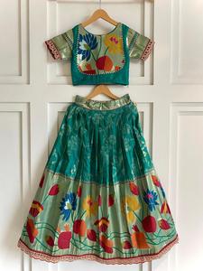 ผ้าไหมผสมกับการทอผ้าสำหรับเด็ก Lehenga Choli ผู้ผลิตและผู้จำหน่ายจาก Surat ในอัตราที่ต่ำที่สุด - Product Image 3