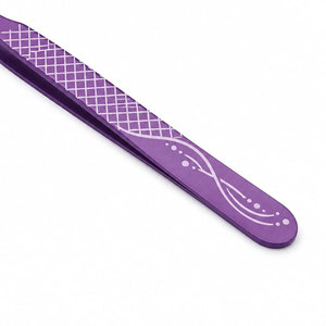Pinzas de Precisión para Pestañas de Acero Inoxidable con Mango Morado, Punta Suave, Antiestáticas y Diseño Ligero - Product Image 5
