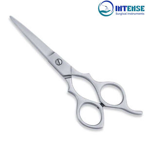 Ciseaux de coiffeur avec logo personnalisé Ciseaux de cheveux de luxe noir mat 6,5 pouces Ciseaux de coiffeur en acier à haute teneur en carbone ultra-pointus pour hommes et femmes - Product Image 4