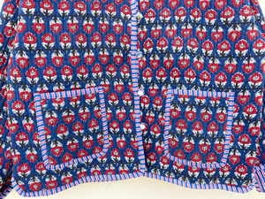 Veste d'hiver indienne faite à la main en coton imprimé de blocs pour femmes col en V Style bohème respirant tissé longue longueur pour la saison d'automne - Product Image 4