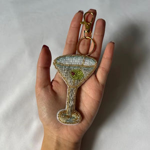 Perles irrégulières en forme de chips pour la création de bijoux faits main - Charmes en pierres précieuses pour la fabrication de boucles d'oreilles en gros - Product Image 1