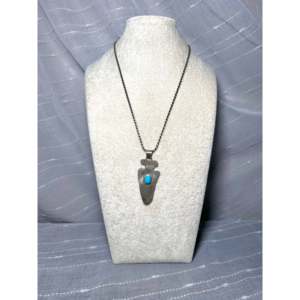 Collier en turquoise de Kingman et argent sterling, fabriqué par des artisans Navajo, bijou culturel de collection, pièce unique - Product Image 4
